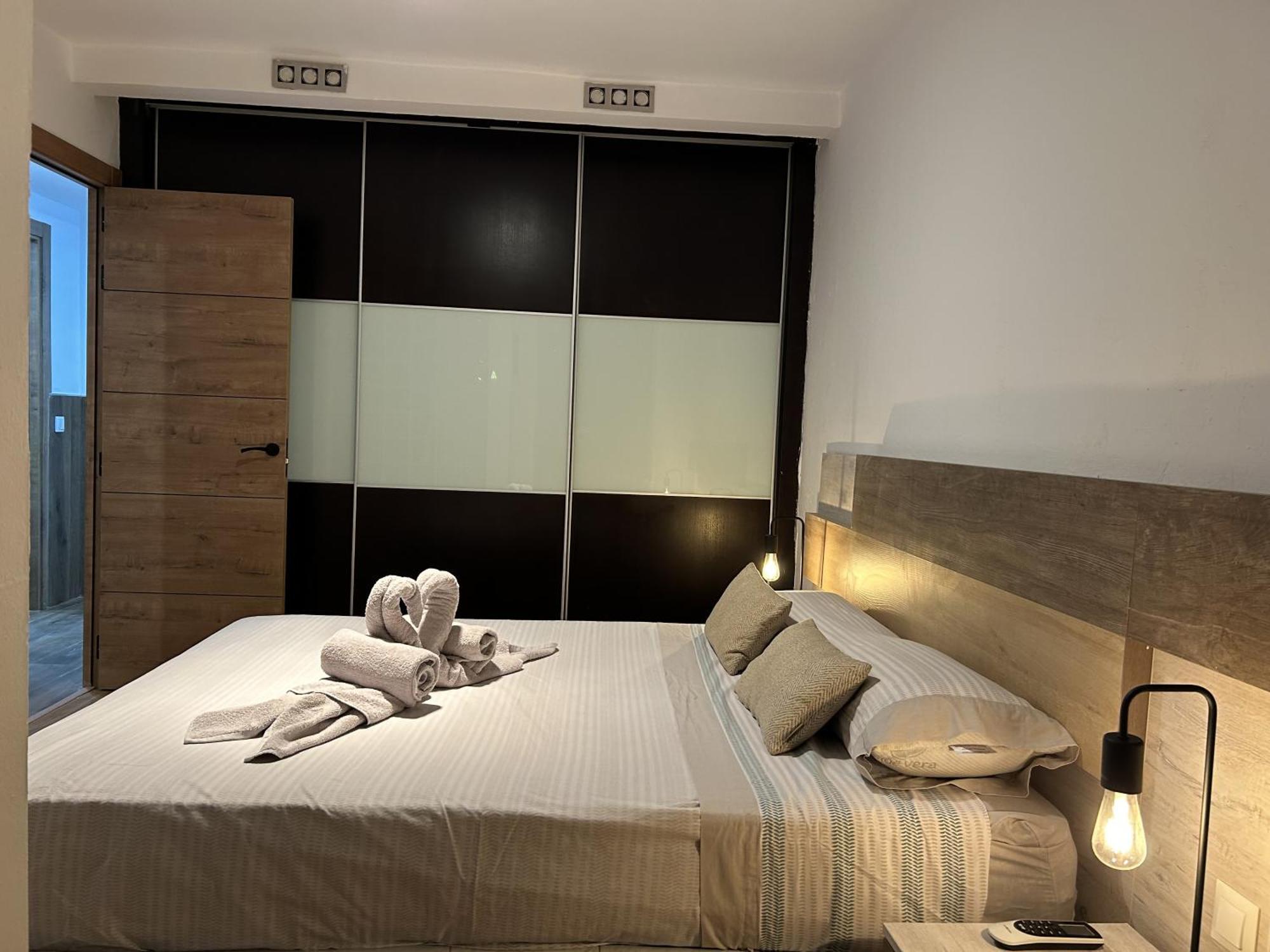 Lujo A Tu Alcance Con Spa Y Garaje Pleno Centro Уэльва Экстерьер фото